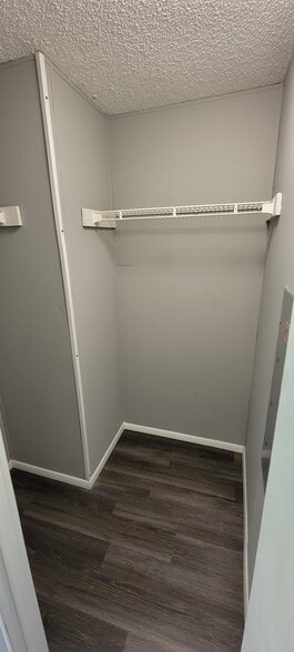 Master Closet - 23047 Cactus Rd