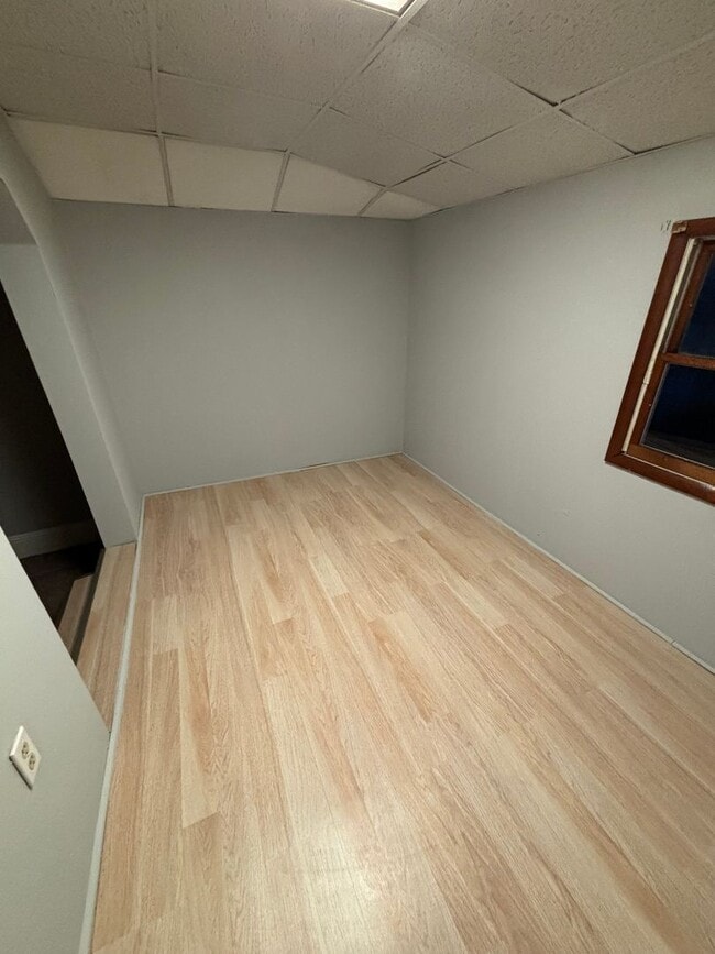 Building Photo - 409 Honesdale St