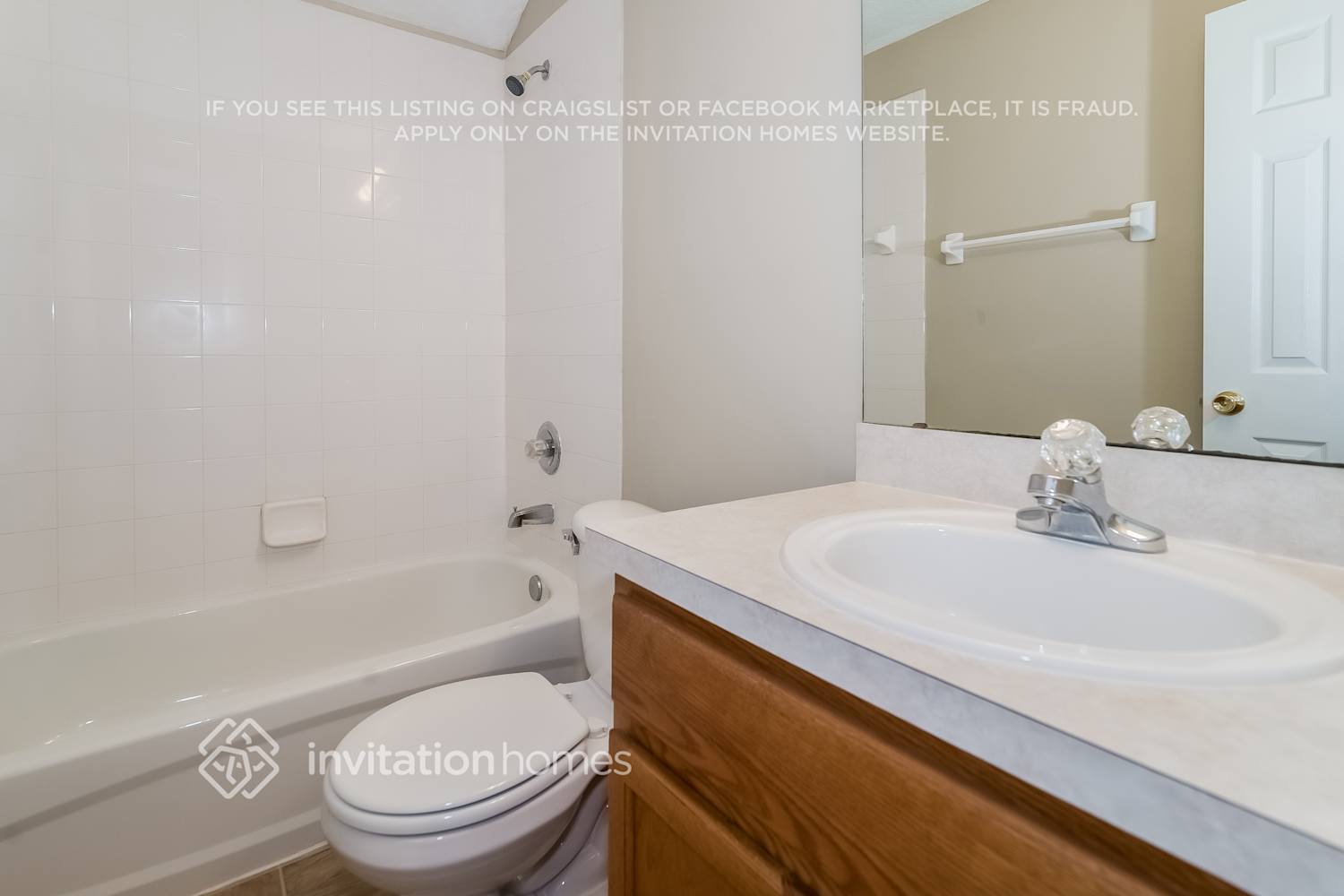 Building Photo - 13742 Fish Eagle Dr W