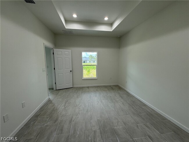 Building Photo - 2809 Darlene Pl