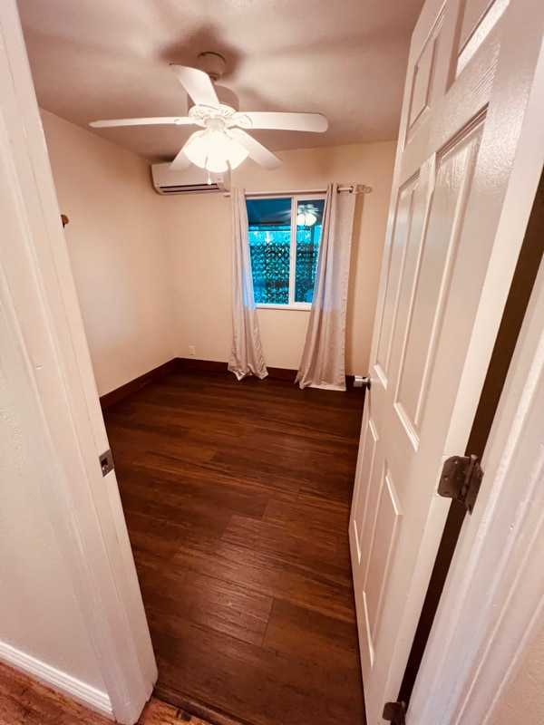 Building Photo - 293 Alaume St