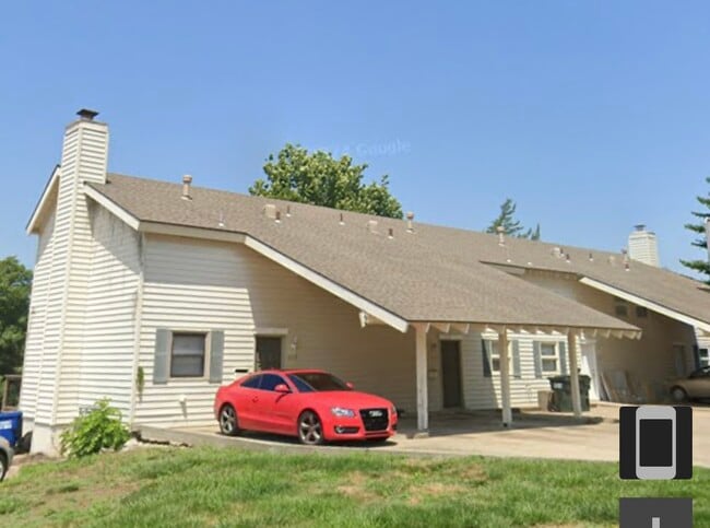 Building Photo - 2119 Quail Creek Dr