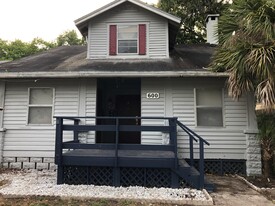 Building Photo - 600 Highland St N