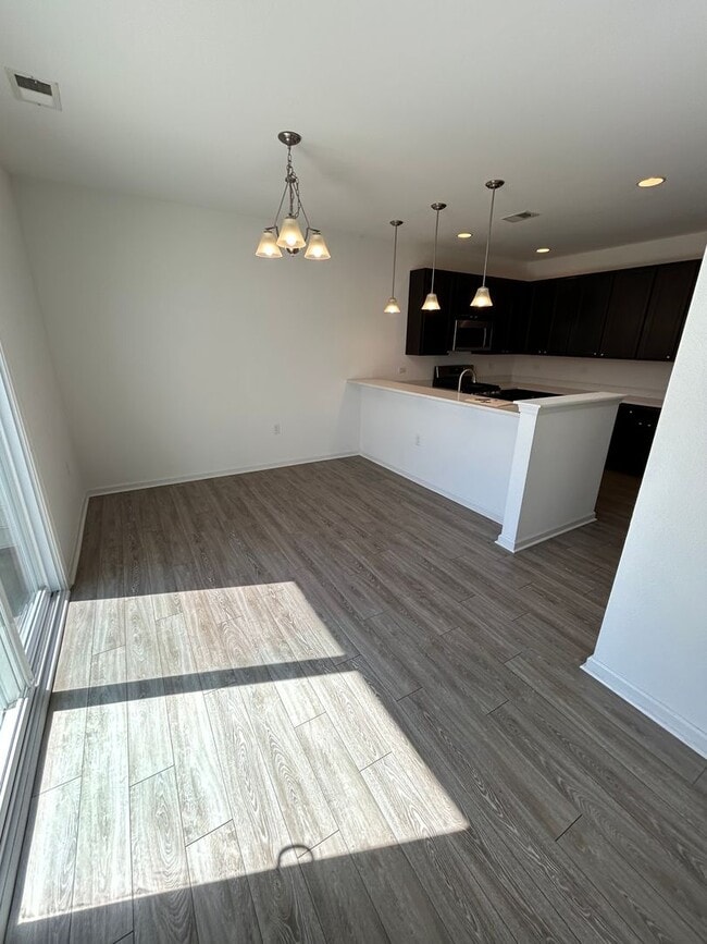 Building Photo - 3984 Trenwith Ln