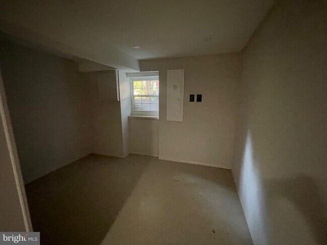 Building Photo - 9609 Barkston Ct