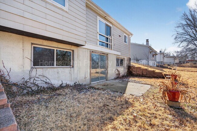 Building Photo - 12887 Fox Haven Dr