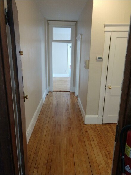 Building Photo - 280 Brookline St