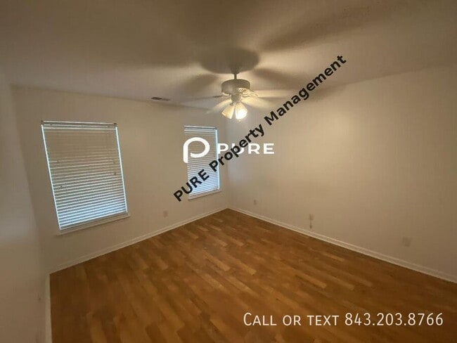 Building Photo - 1221 Wando Shores Dr