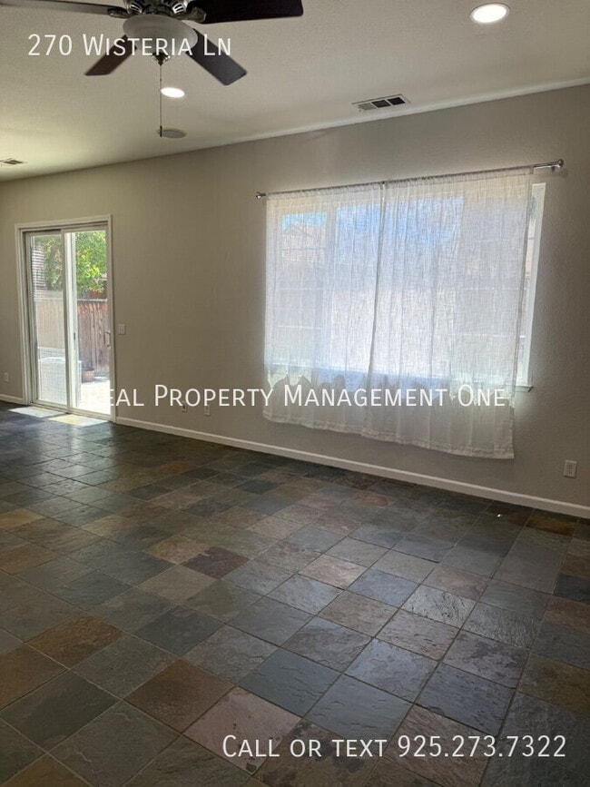 Building Photo - 270 Wisteria Ln