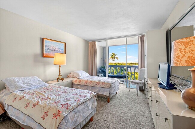 Building Photo - 2505 S Ocean Blvd