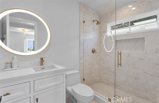 Building Photo - 2401 Bayshore Dr