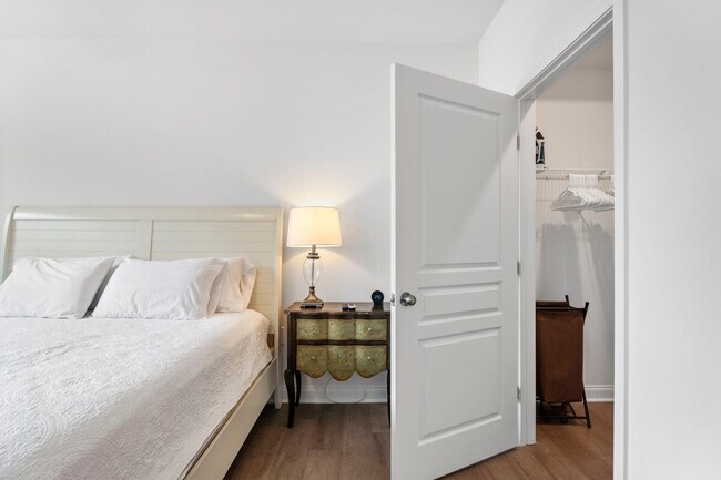 Building Photo - 2018 Renaissance Park Pl