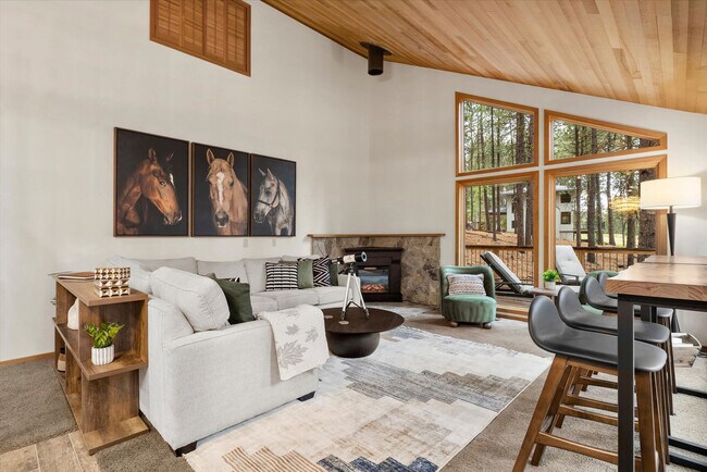 Building Photo - 70335 Sword Fern