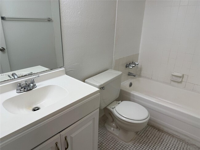 Building Photo - 5755 W 20th Ave