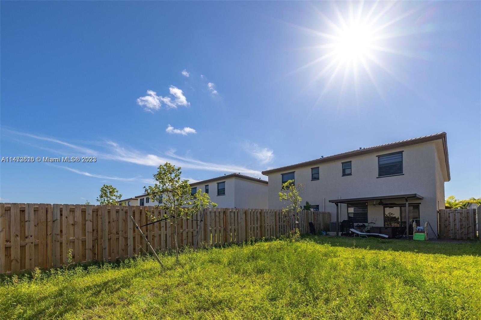 Building Photo - 25449 SW 108th Ct