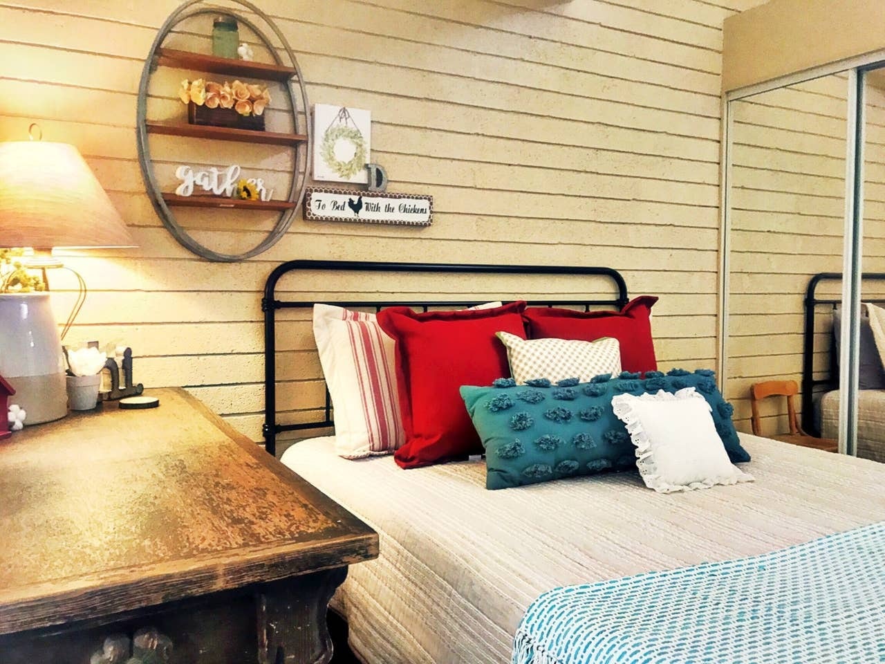 Building Photo - 13016 Constitution Ave NE