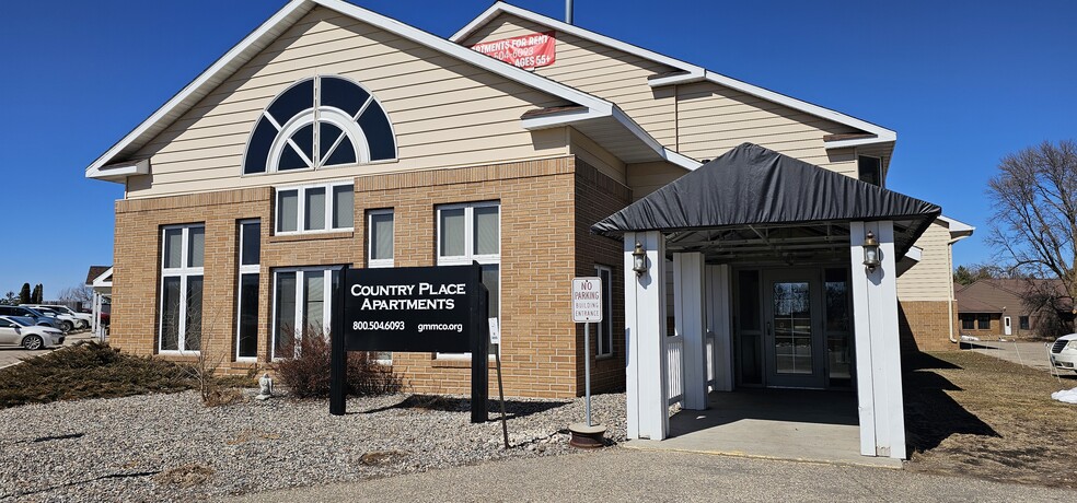 Primary Photo - Country Place Apartments