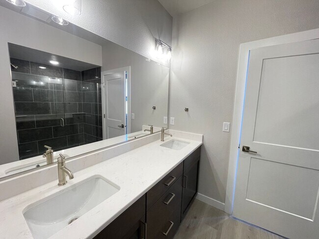 Building Photo - Brand New Coeur d'Alene Home