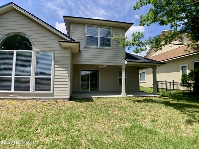 Building Photo - 1213 Harbour Town Dr