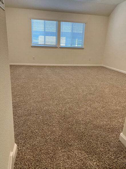 Building Photo - 1243 Mill Pl