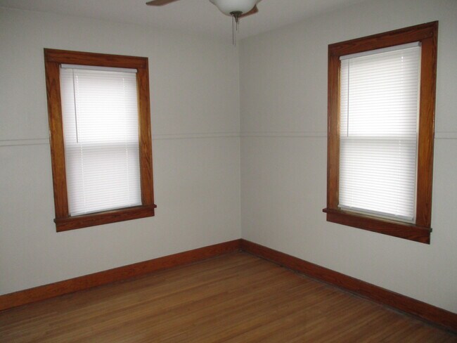 Building Photo - 1802 Church St