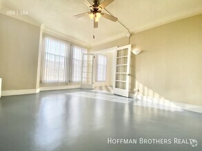 Building Photo - 717 Normandie Ave