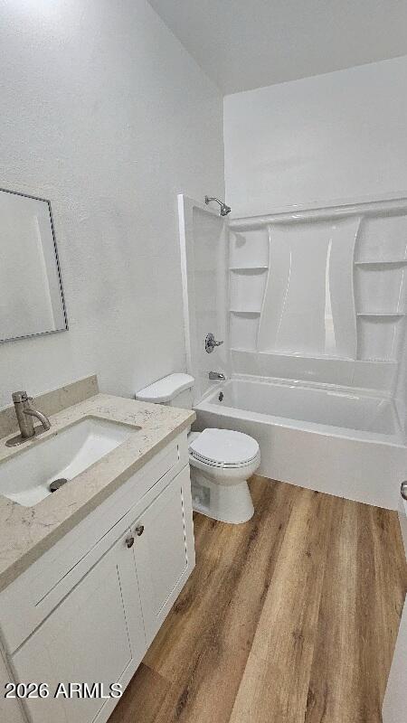 Building Photo - 2202 W Heatherbrae Dr