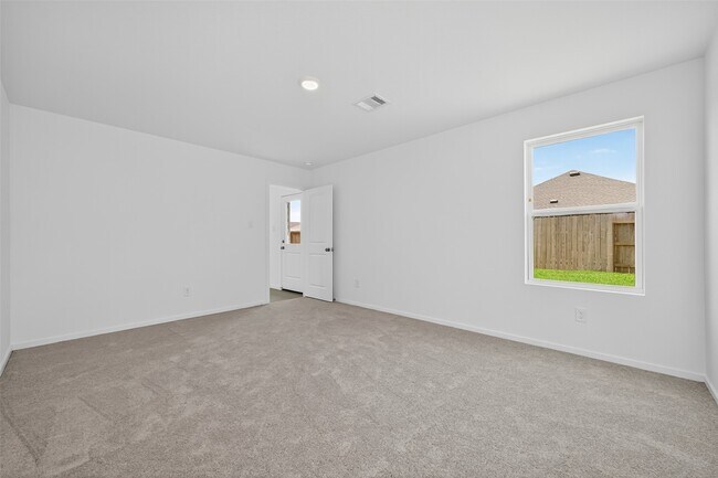 Building Photo - 28938 Rustic Windmill Wy