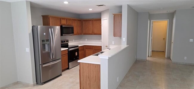 Building Photo - 1304 Anna Palm Way