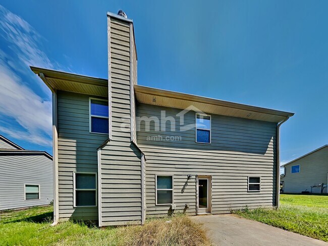 Building Photo - 306 Stable View Loop