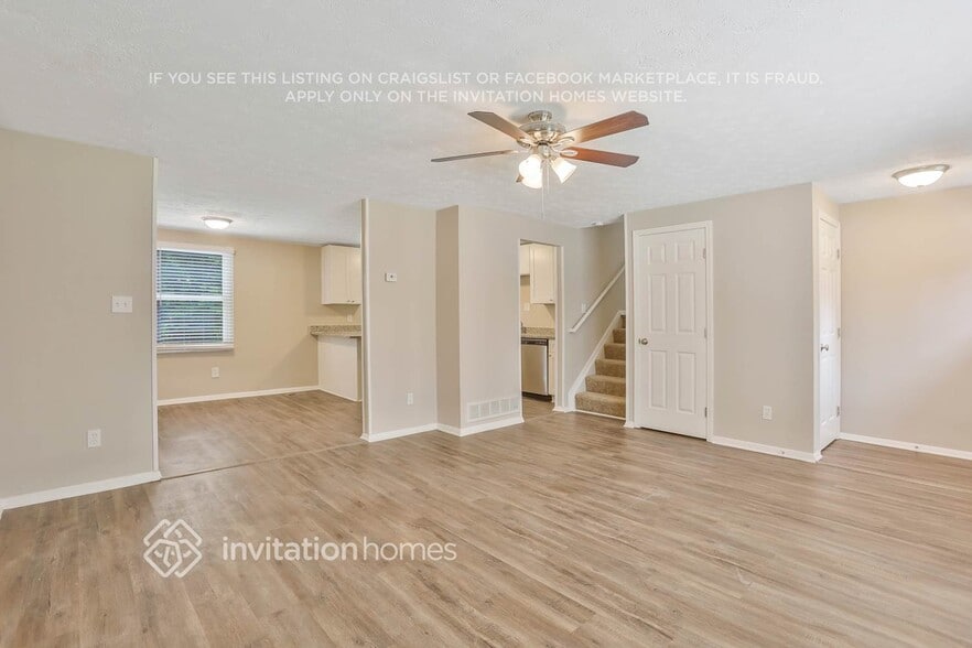 Building Photo - 6860 Cainwood Dr