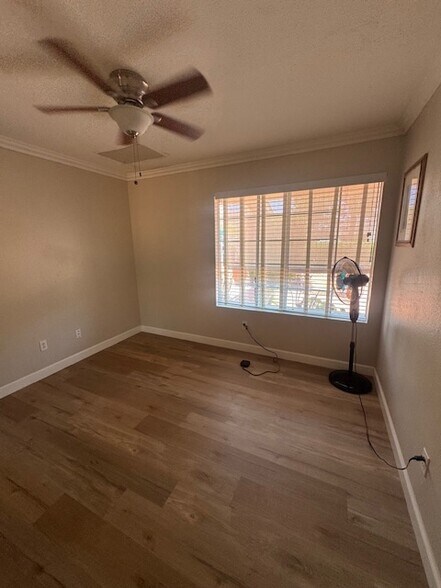 Building Photo - 11042 Promesa Dr