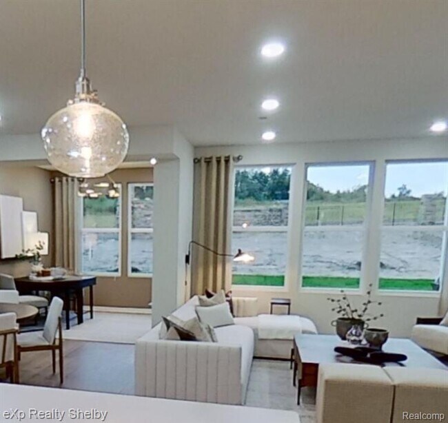 Building Photo - 1435 Arcadia Dr