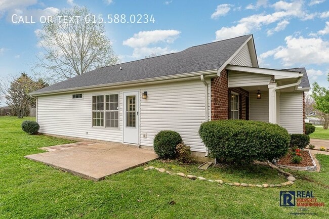 Building Photo - 2824 Canary Ct