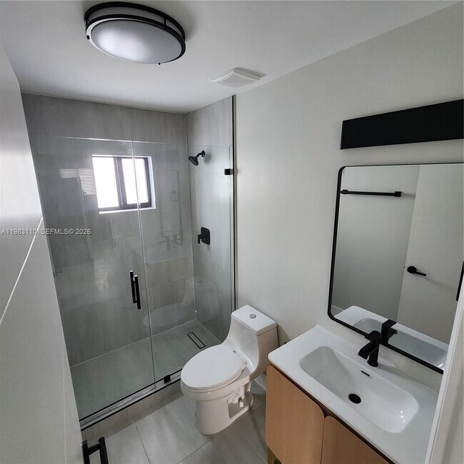 Building Photo - 1171 NW 66th St