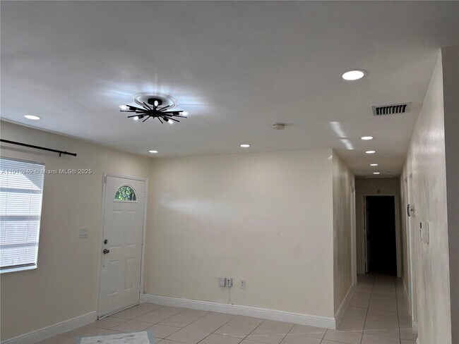 Building Photo - 29523 SW 144th Ct