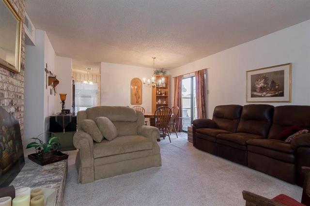 Building Photo - 1805 Spring Creek Pkwy