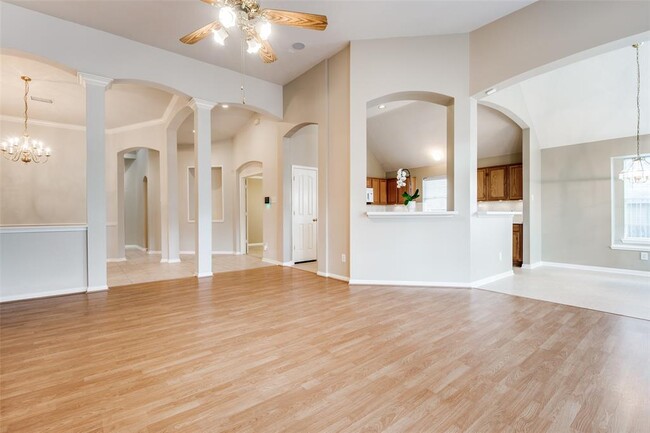 Building Photo - 7302 Hollow Field Ln
