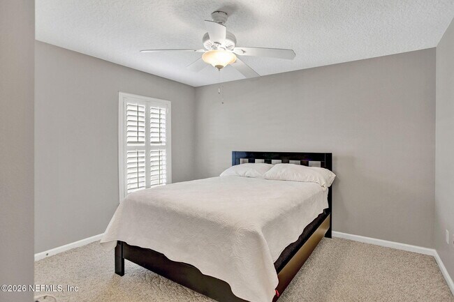 Building Photo - 1325 Fairway Village Dr