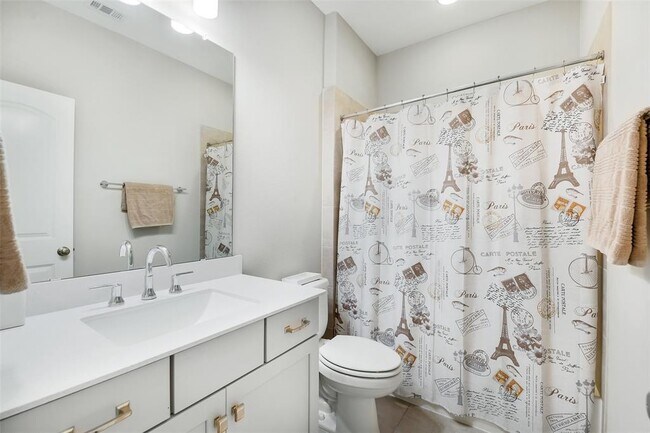 Building Photo - 28218 Enchanted Shores Ln