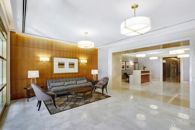 Building Photo - 45 Park Ave