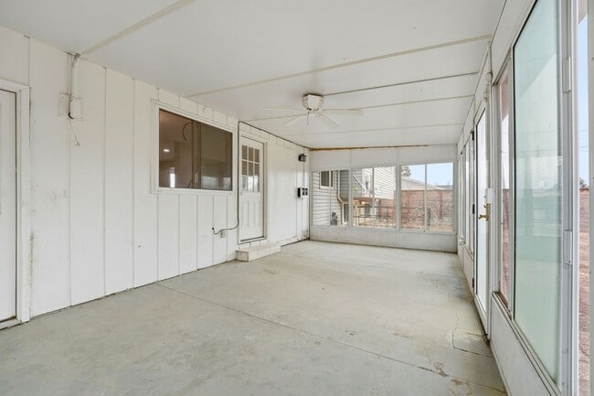 Building Photo - Updated 4BR Home with 2-Car Garage in Stratmoor