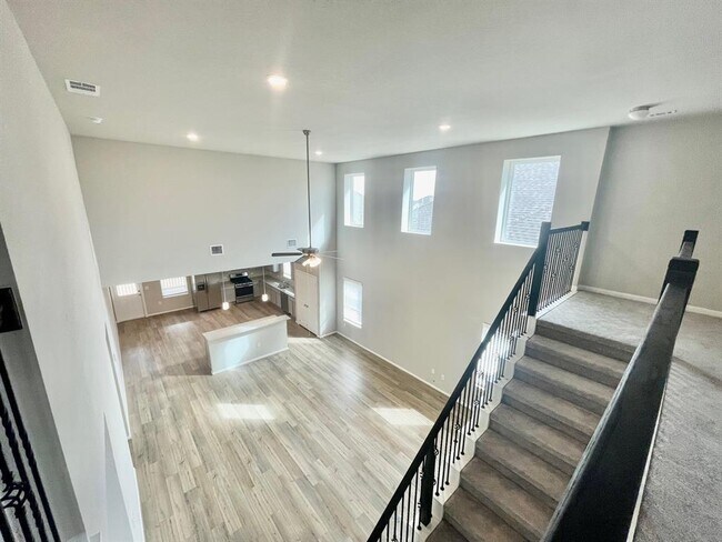 Building Photo - 6708 Covina Ln