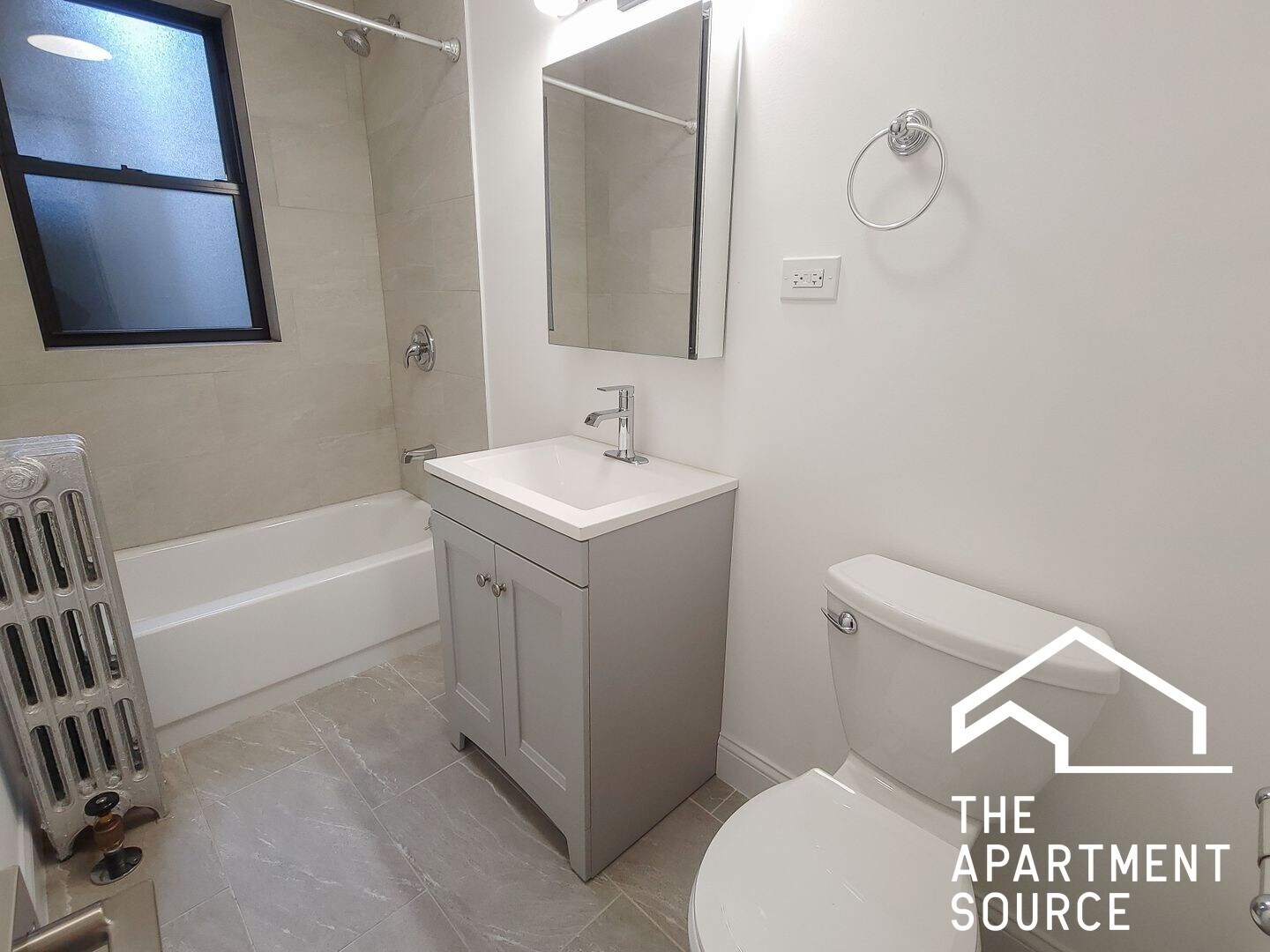 Building Photo - 4506 N Ashland Ave