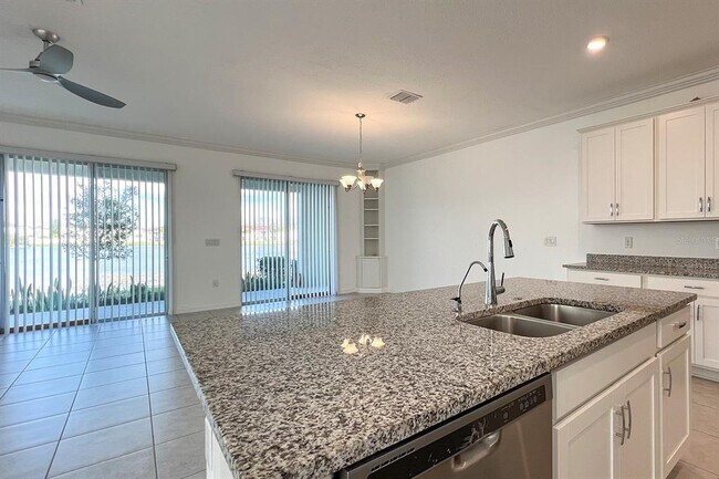 Building Photo - 15589 Willow Arbor Cir