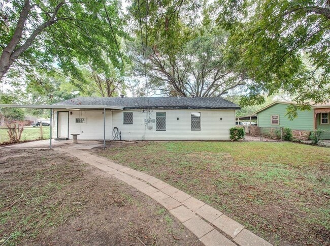 Building Photo - 3630 Corksie St