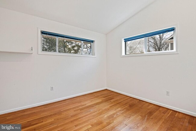 Building Photo - 6713 Old Chesterbrook Rd