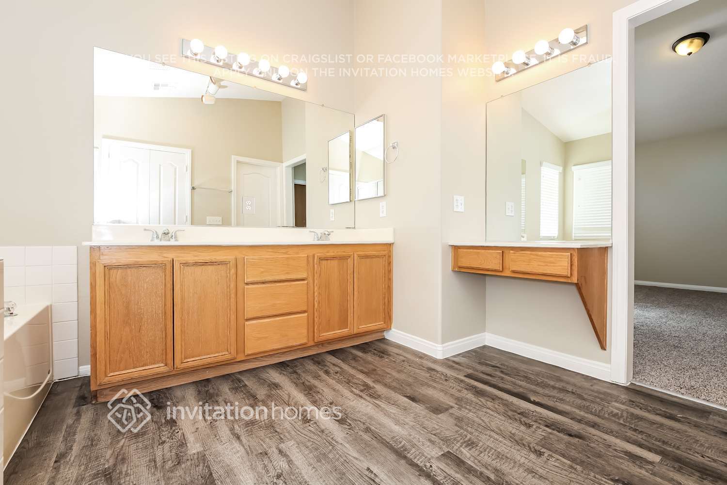 Building Photo - 6567 Tulip Garden Dr