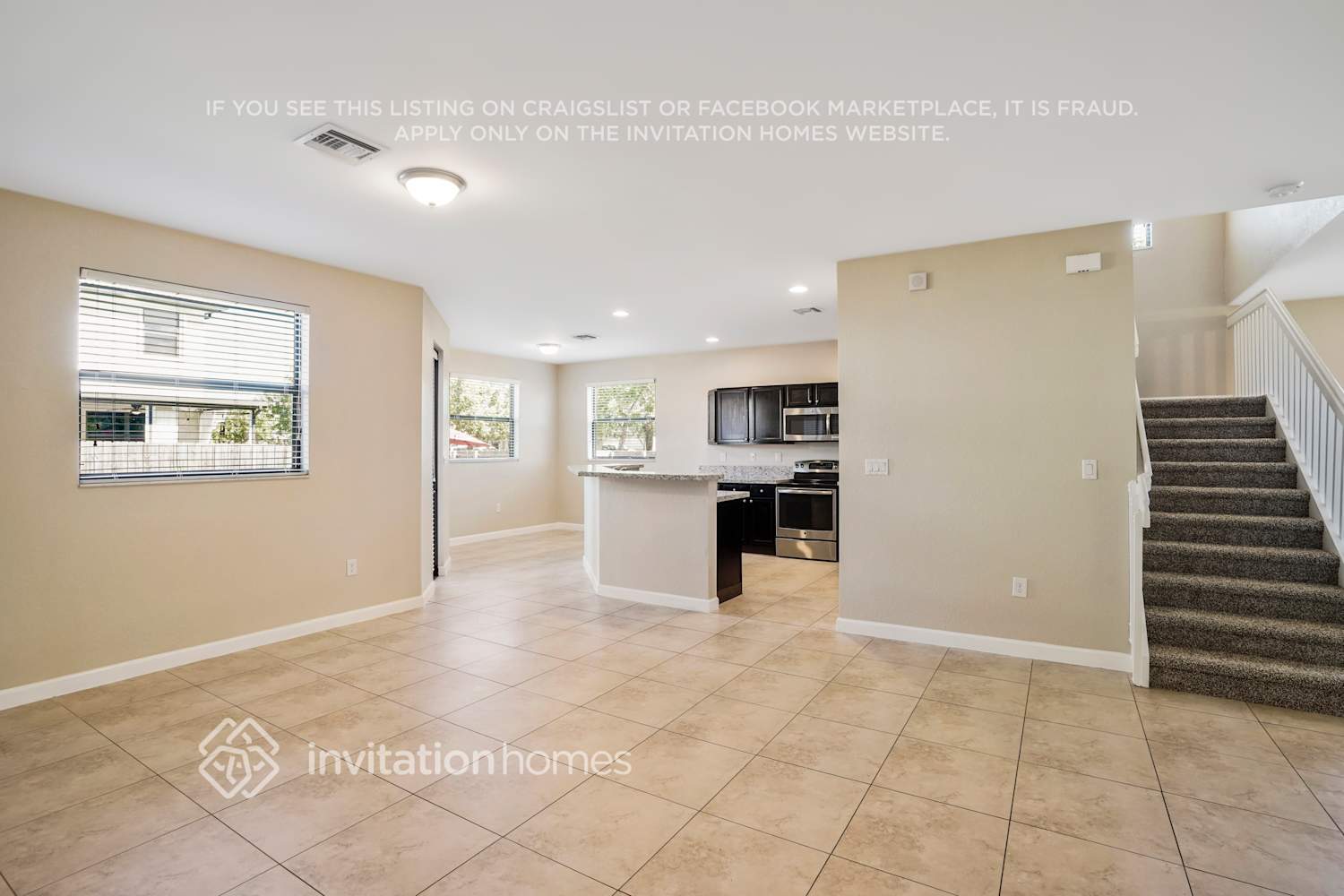 Building Photo - 23391 SW 118 Ave