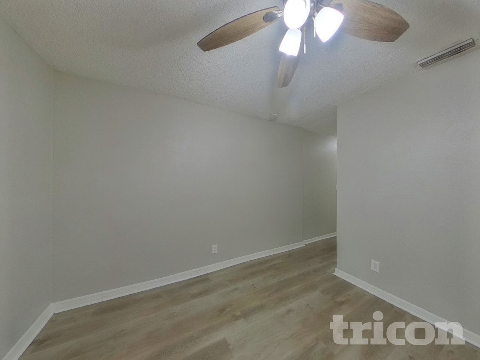 Building Photo - 4930 44th Ave N